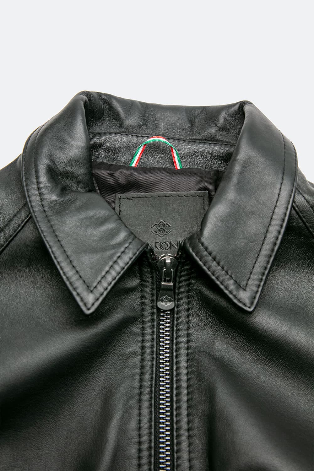 Elton Gold Collar Black man Barone firenze - 4