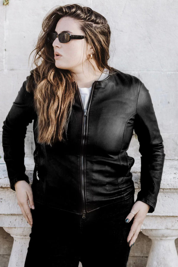 Irina Plus donna Barone firenze